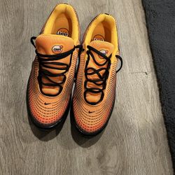 Nike Air Max Dn Se Orange Size 9.5