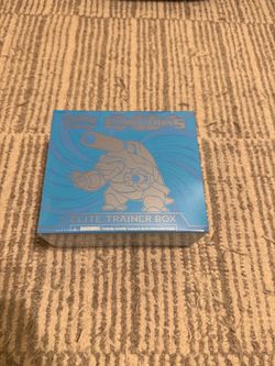 Pokémon XY Evolutions Elite Trainer Box