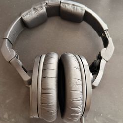 Sennheiser HD 280 Pro Studio Headphones – Great Condition