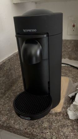 Nespresso Vertuo Plus by De'Longhi