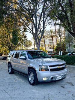 Chevy Suburban LS 2007