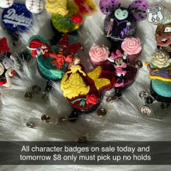 Clips Badge Holders And Cups
