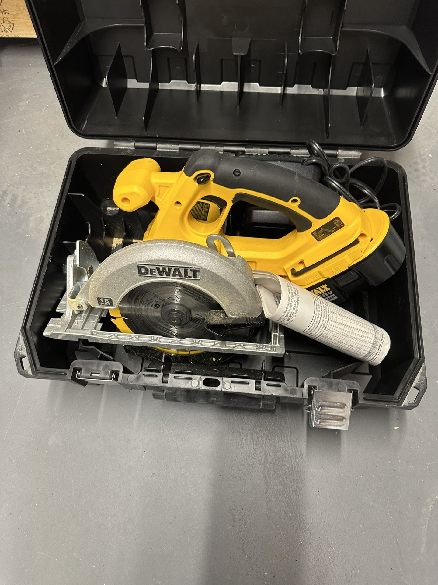 Dewalt Circular Saw