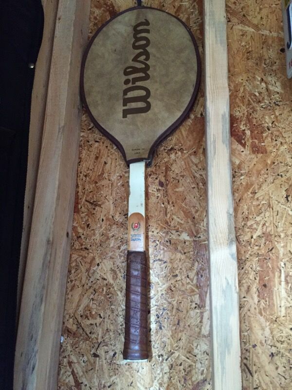 WILSON TENNIS RACKET