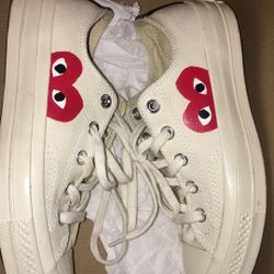 Converse White ❤️play New Size4  $50