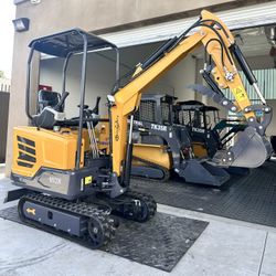 Mini Excavtor 1.5Ton With Swing Boom For Sale! Located In Baldwin Park,Ca! Hablamos Español! Free Delivery Up To 50 Miles! Price Negotiable! 