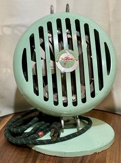 Vintage 1940s Victron Electric Heater. Model H-1357