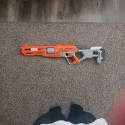 Alphahawk Nerfgun, Accustrike