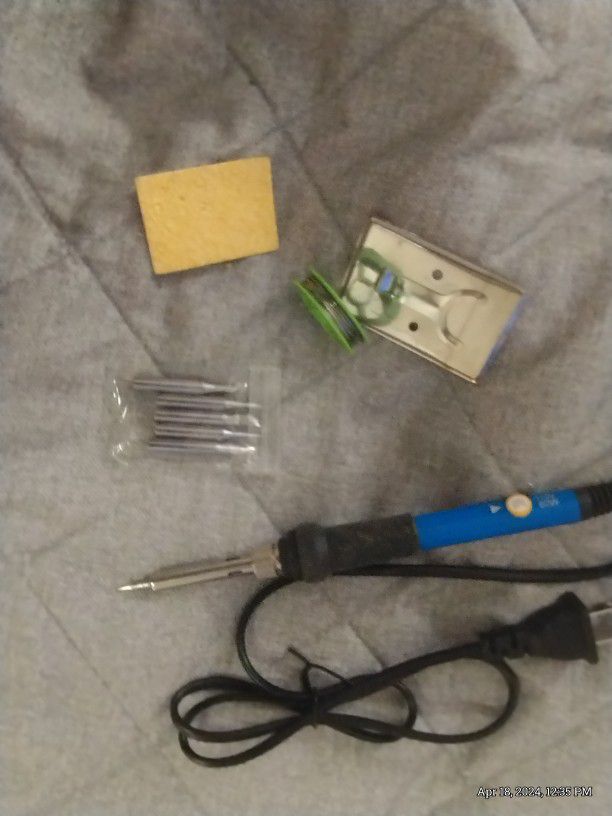 Soldering Iron With Accessories 