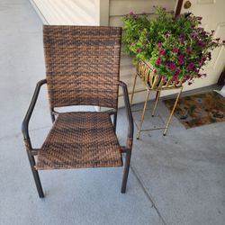 Excellent Condition Rattan metal CHAIR