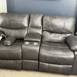 Power Reclining Love Seat