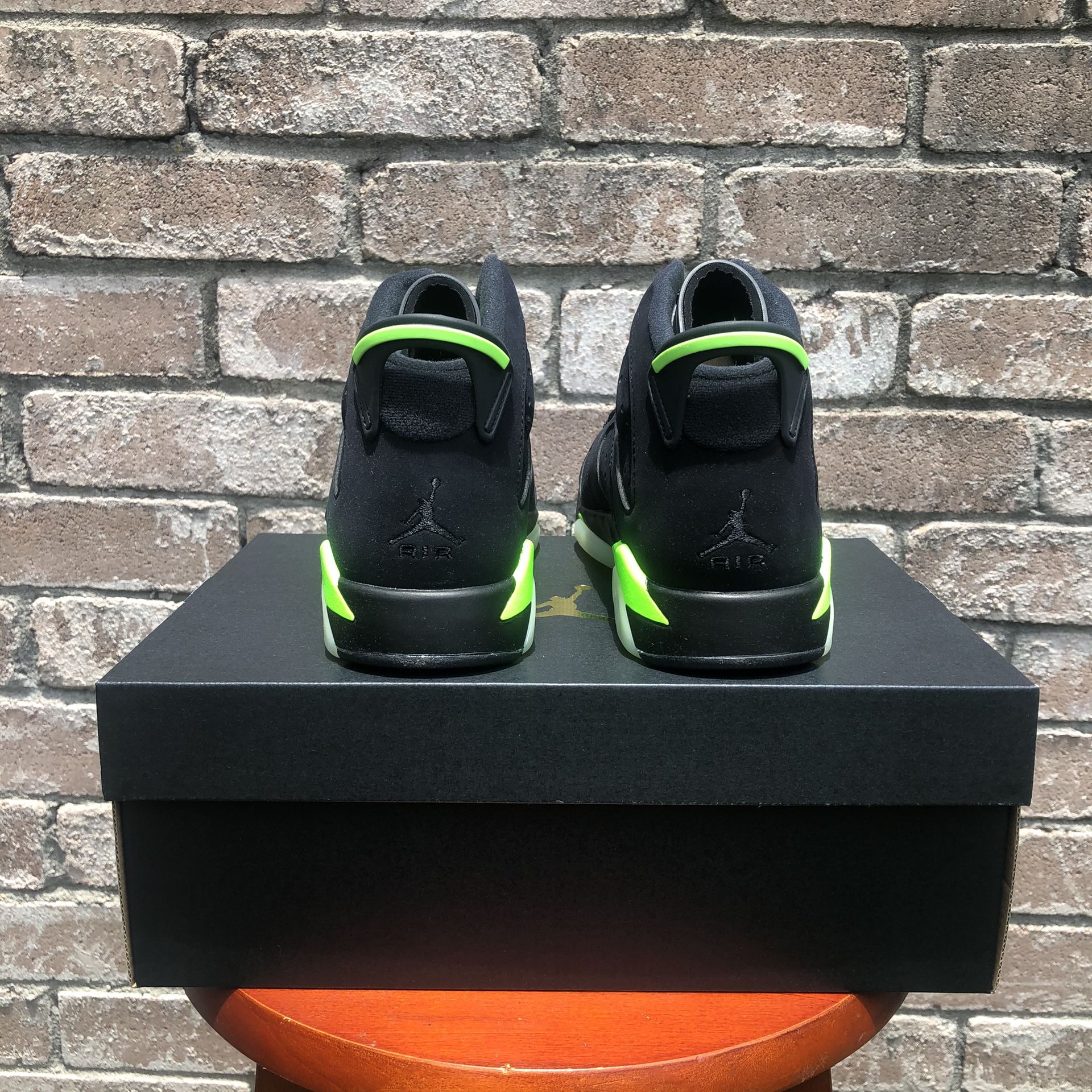 electric green jordan 6