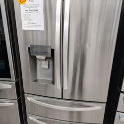 $1450 (MSRP $3499) LG 4-door French Door SMART Refrigerator PrintProof Stainless Steel 