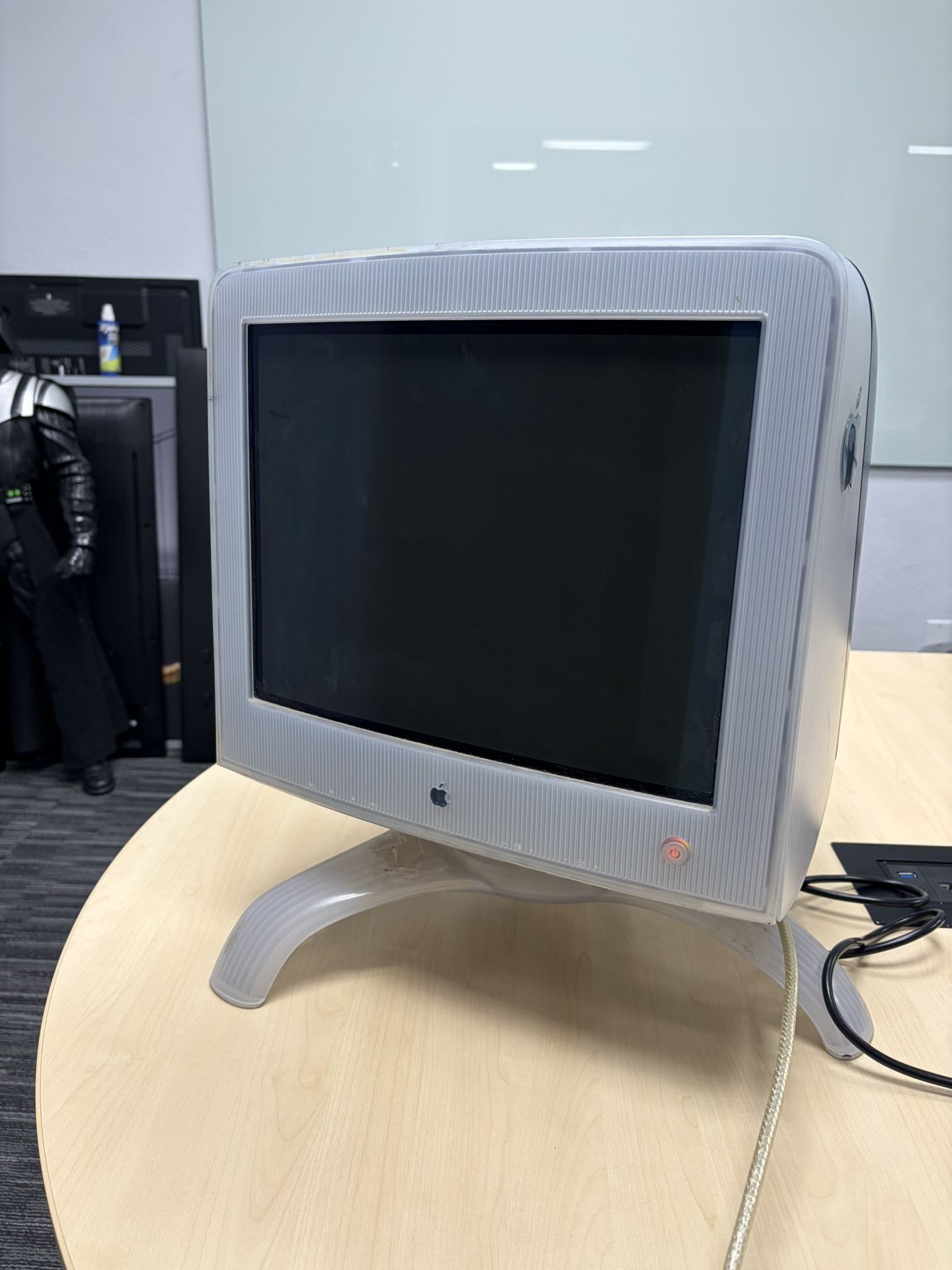 Apple Studio Display M6496 17" CRT VGA Monitor