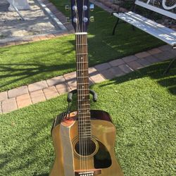 FENDER ACOUSTIC ELECTRIC GUITAR FULL SIZE NEW STRINGS BUILD IN TUNER AMAZING SOUND 