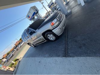 2003 GMC YUKON DENALI