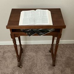 Colonial Revival lectern , podium , piano music stand , book stand, Desk 