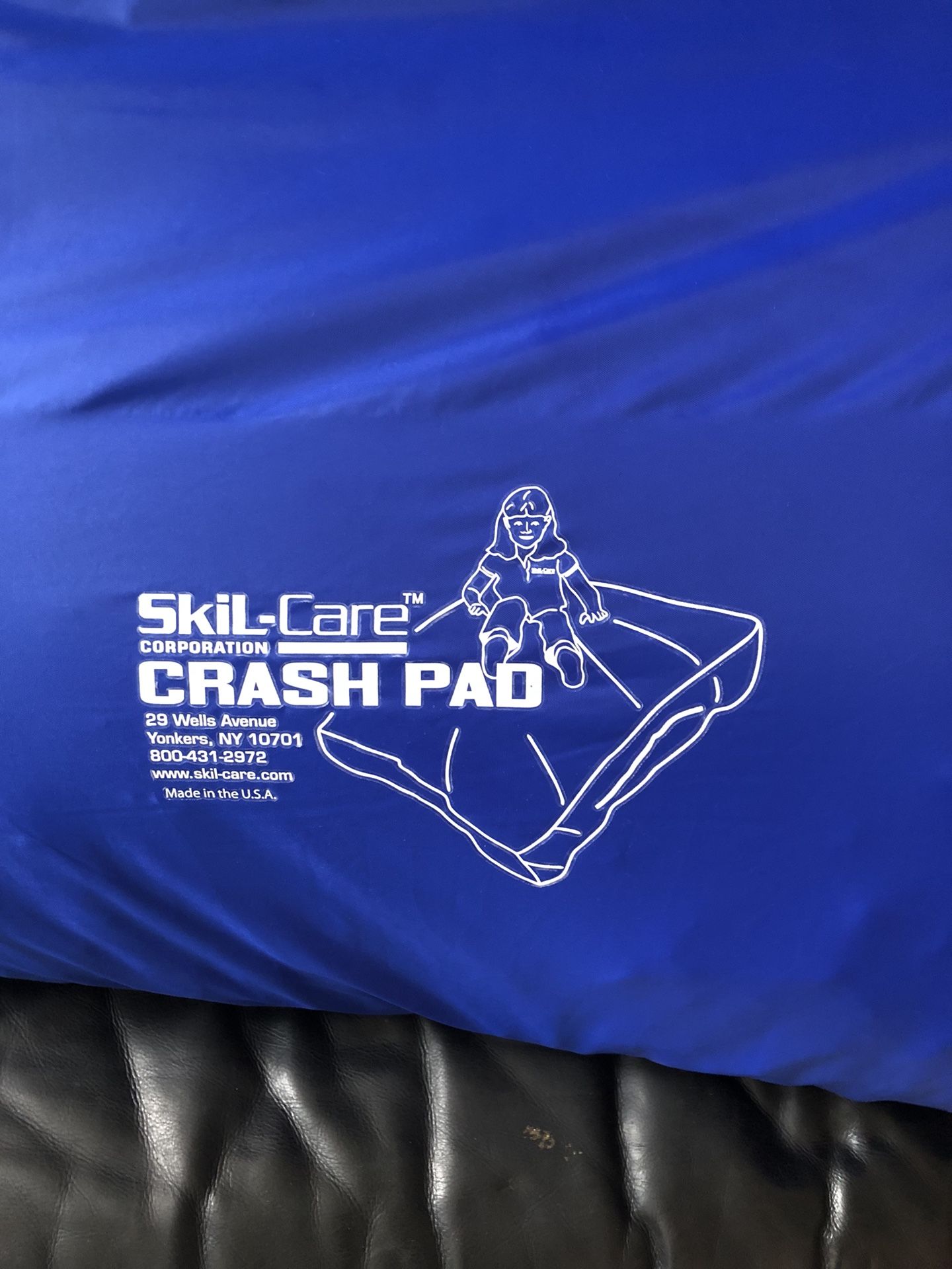 SKIL-CARE CRASH PAD WITH EXTRA COVER