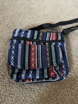 Multi-Coloured Multi- Pocketed Printed Strap Bag 