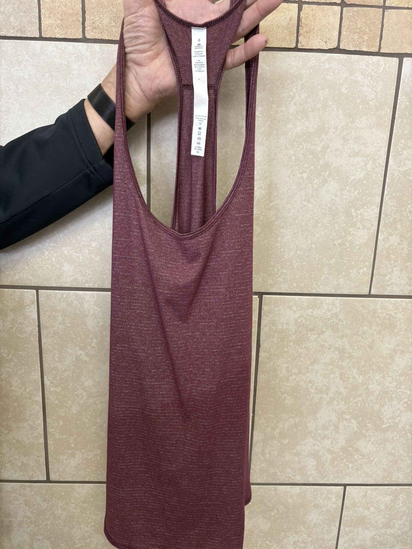 Lululemon Size 8 Active top