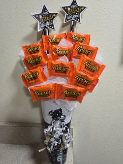 Candy bouquets Not free read description