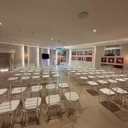 Chararvi Chairs R,e,n,t