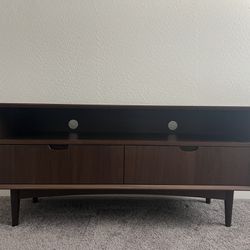 Tv/entertainment Stand 