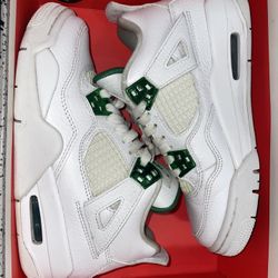 Jordan 4 Retro Metallic Green Size 4M/6W
