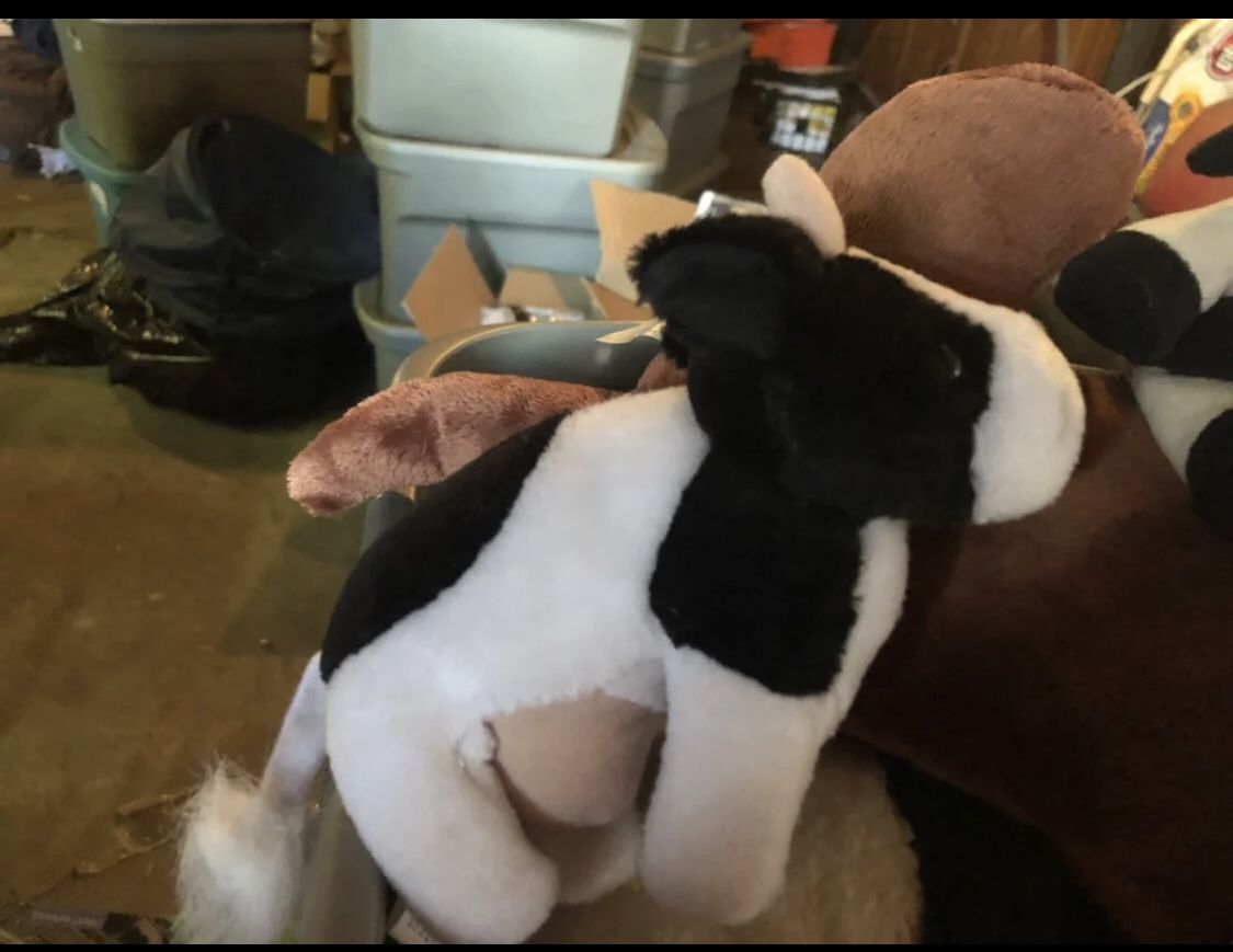Stuffed animal cow