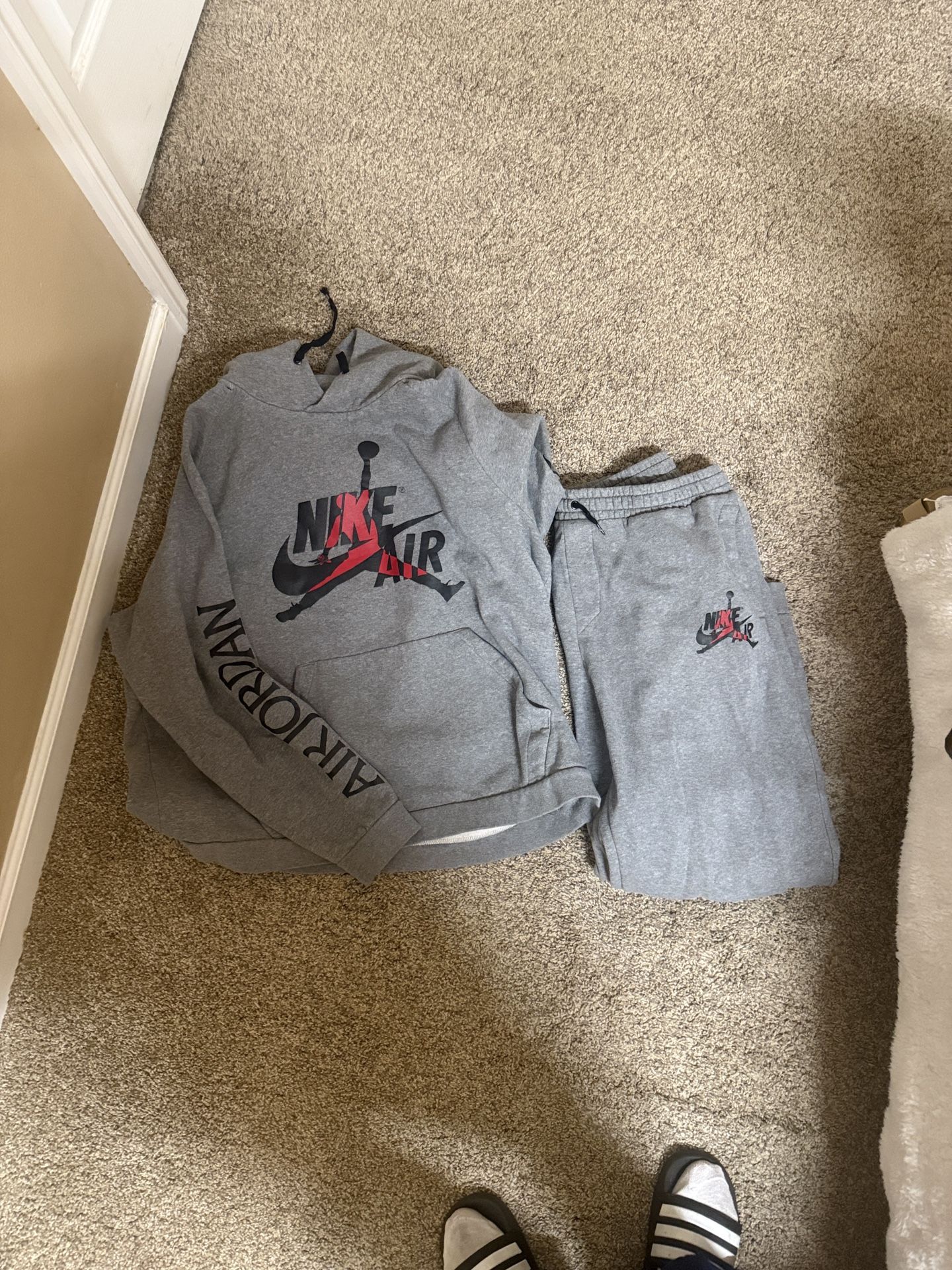 Jordan 2 Piece Set
