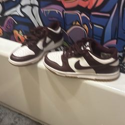 Nike Dunks 