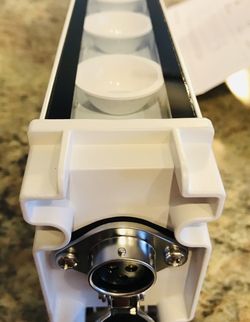 2 ft. 60-Watt Heavy-Duty White Hydroponic LED Non-Dimmable Indoor and Outdoor Linkable Vertical Grow Light Fixture