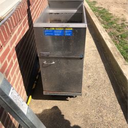 First 100 Gets It  .if Post Is Up It’s Available 