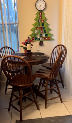 Wooden Dining Set Round Table And Stools