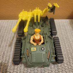 Street Fighter  Sonic Boom Tank w/ Guile 1991