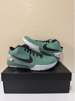 Nike Zoom Kobe 4 Protro Girl Dad Size 9.5 and 10