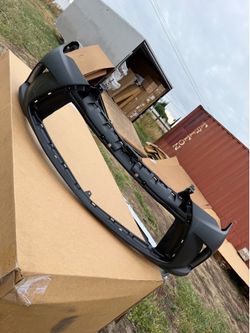 Toyota Camry front bumper New 15-17