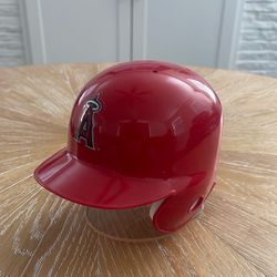 Los Angeles Angels Mini Batting Helmet w/ Stand