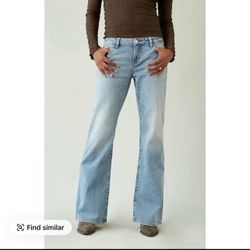Pacsun women’s Jade Low Rise Bootcut Jeans Light Blue Wash, Size 28/ US 6-8