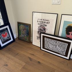 Must See. Large Art Collection 