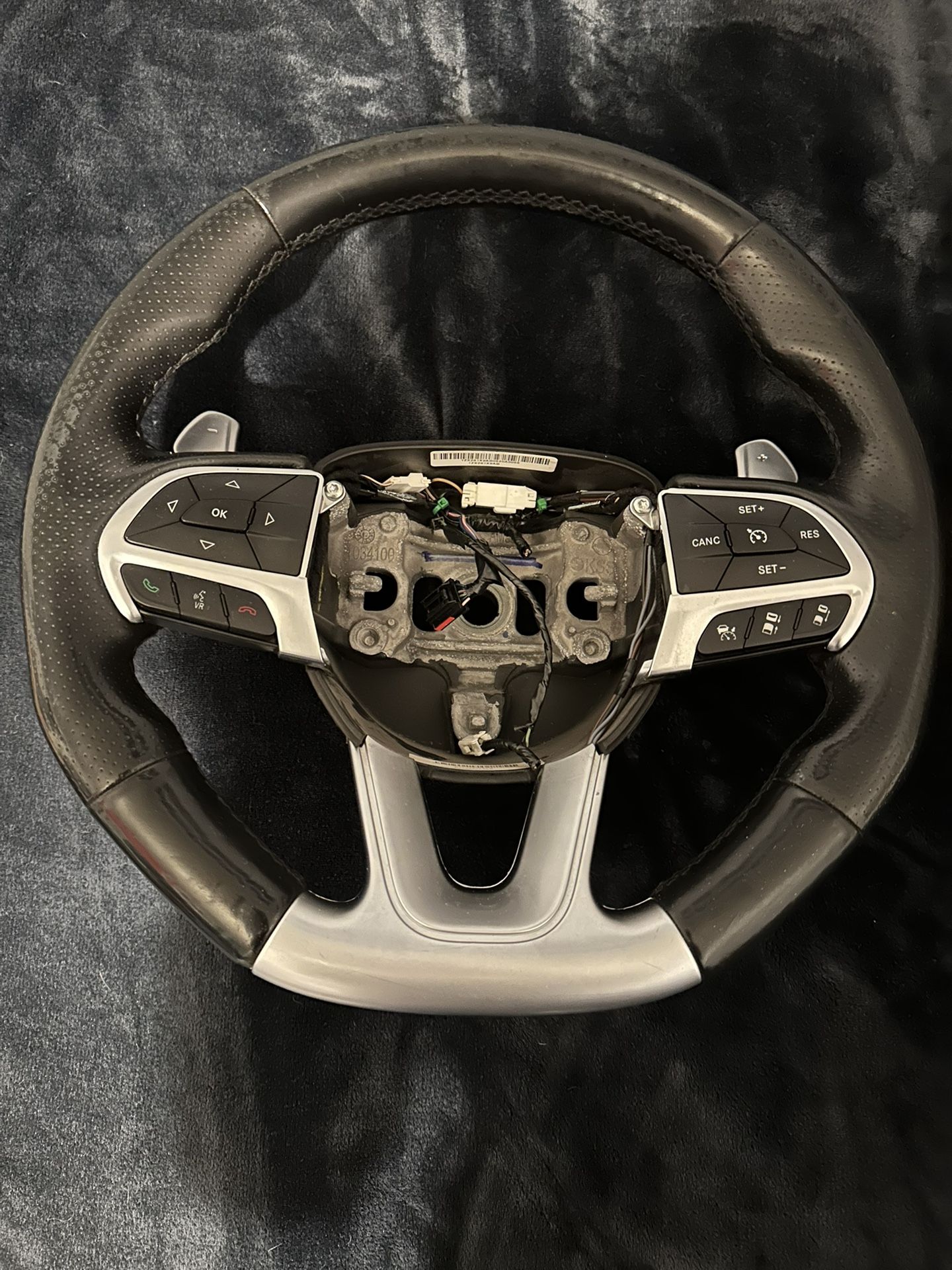 Jeep Grand Cherokee Srt Steering Wheel 