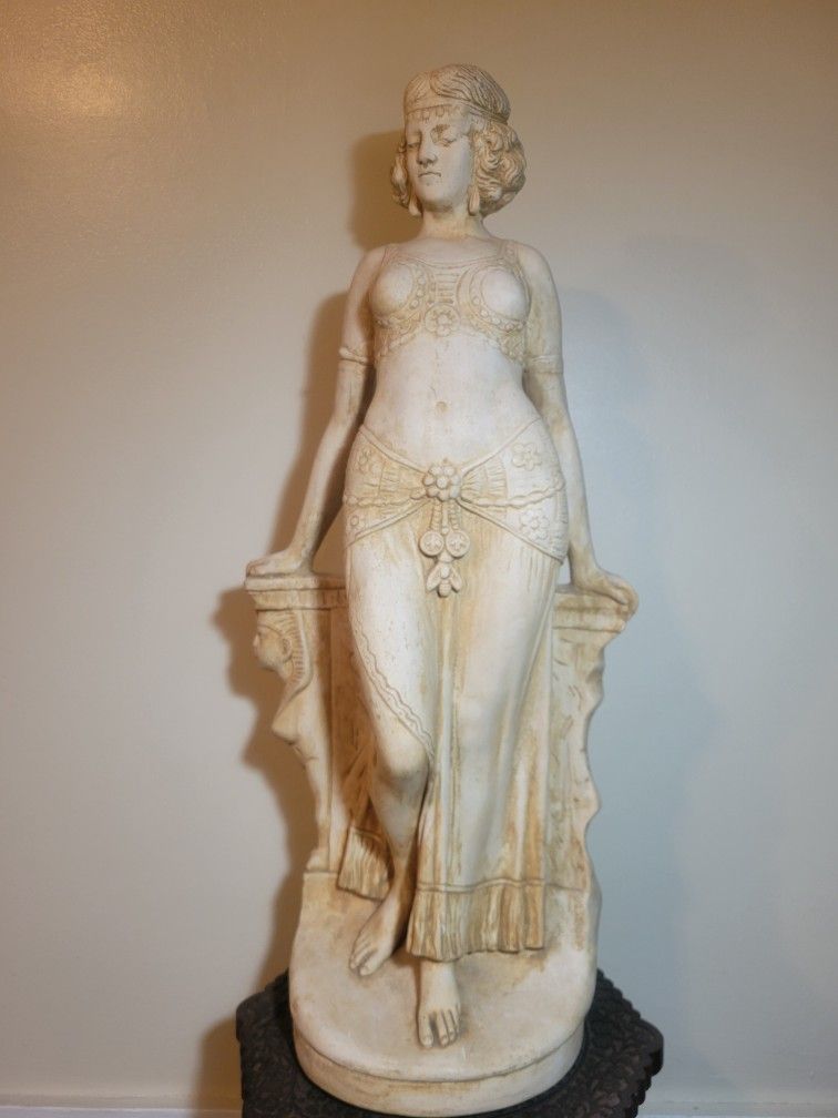 Statue of Cleopatra