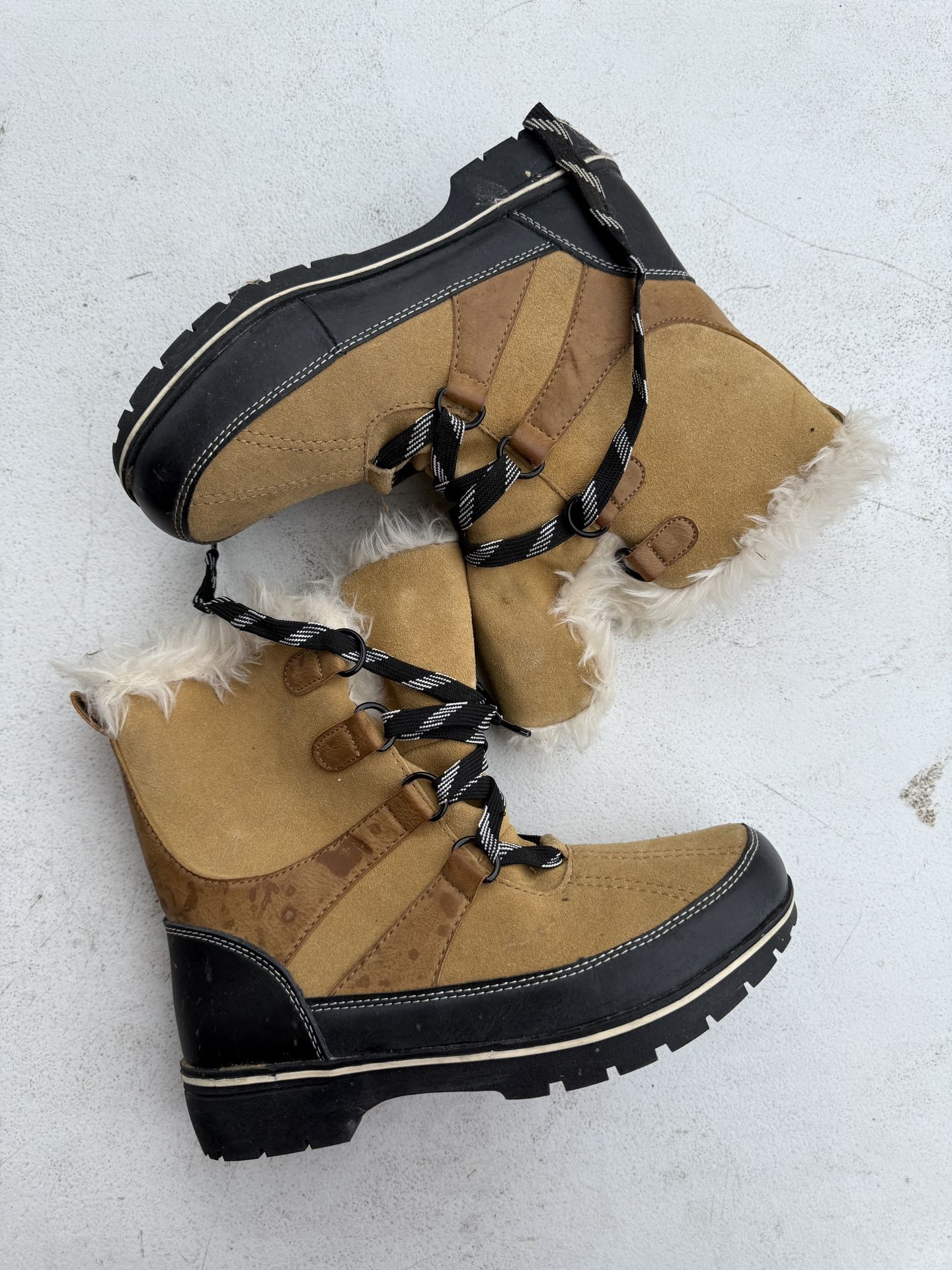 Women’s Snow Boots