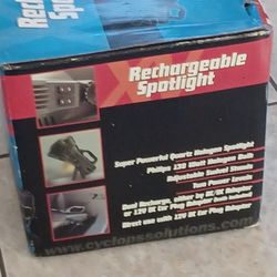 RECHARGABLE SPOTLIGHT