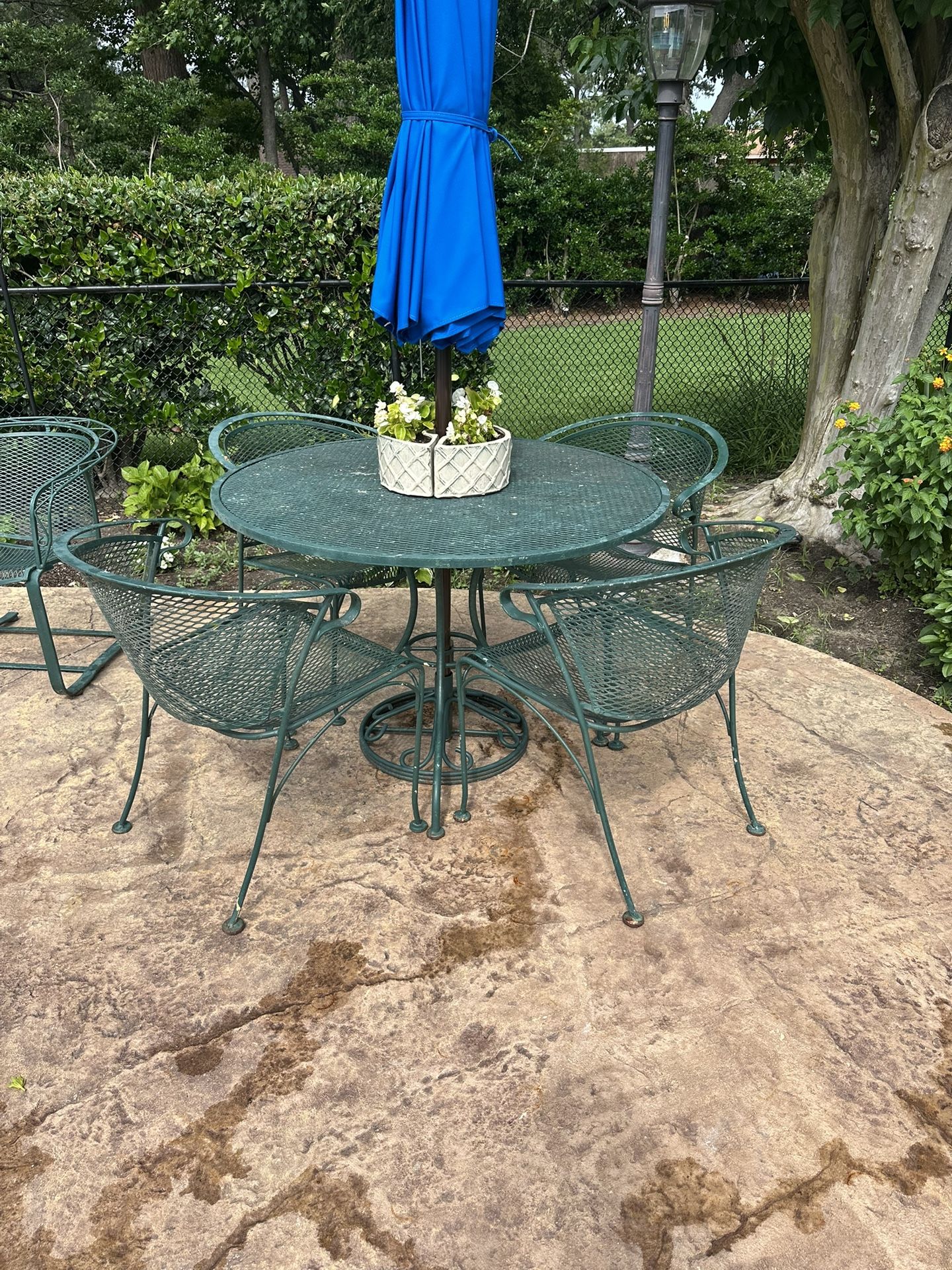 Vintage 1960's Wrought Iron Table And Chairs