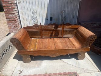 Vintage Real Teak Wood DayBed. Hand made in Bali. Make an off and come pick it up. Excellent condition