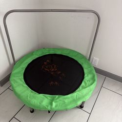toddler trampoline 