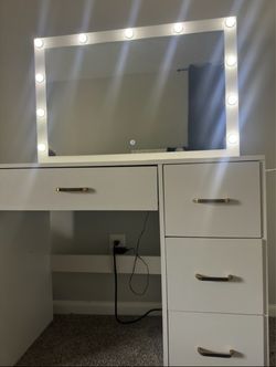 Vanity Desk