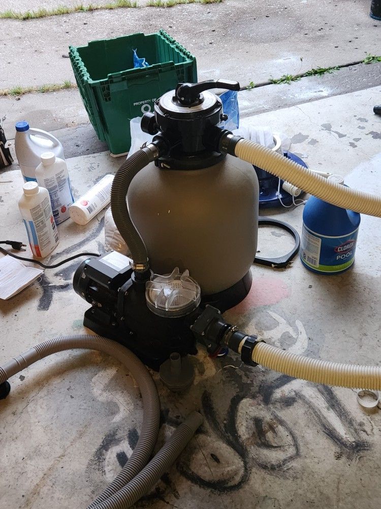 Pool Pump And Accessories
