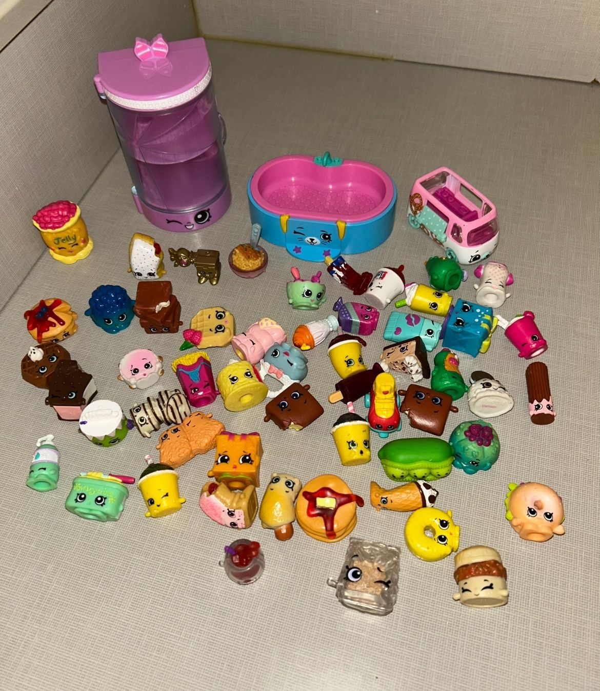 Shopkins Toys Lot